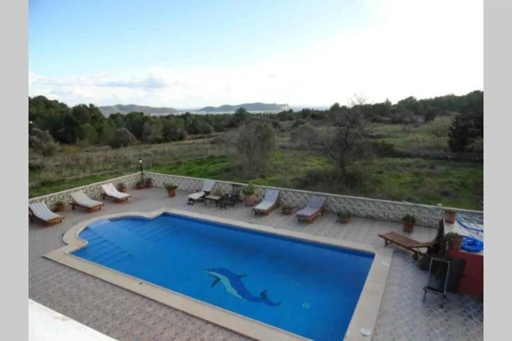 הוילה Sant Jordi de ses Salines Big House In Ibiza With Sea View ספרד